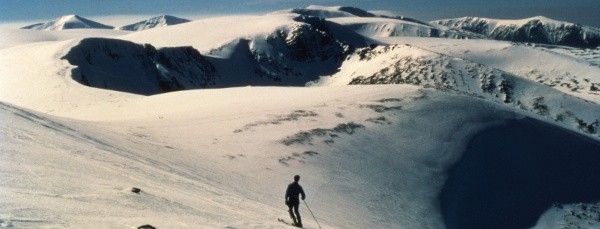 Backcountry Skiing: Urlaub abseits der Piste